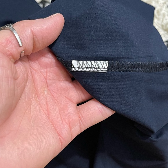 EUC Men’s Size X-Large Versace La Greca Slim-fit Accent Polo Short In Dark Navy - Picture 12 of 14